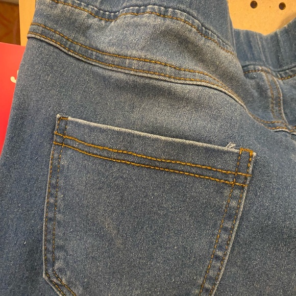 Jvini, Navy Blue Distressed Jeans - Picture 6 of 10